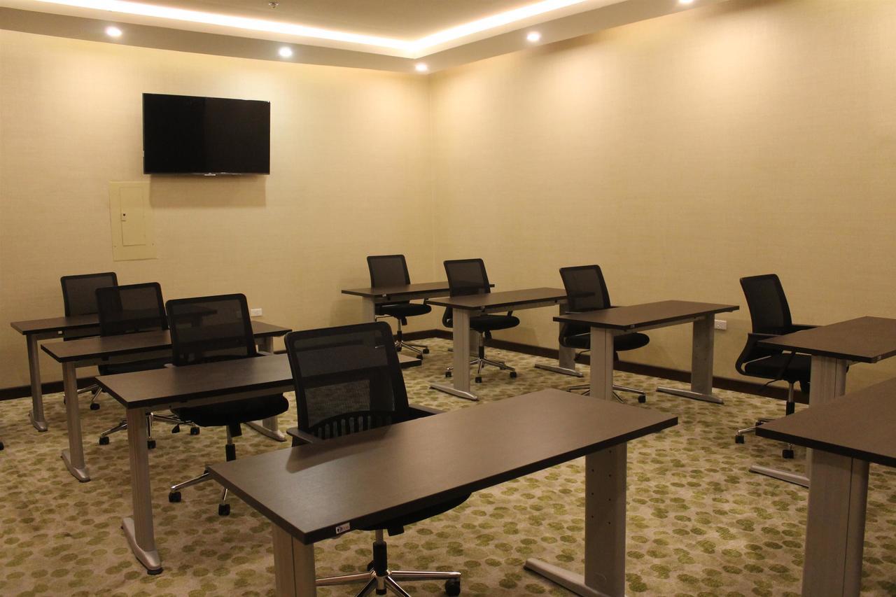 อัล มูฮัยดบ์ เรสซิเดนซ์ อัล จูบัยล์ Hotel Jubail ภายนอก รูปภาพ