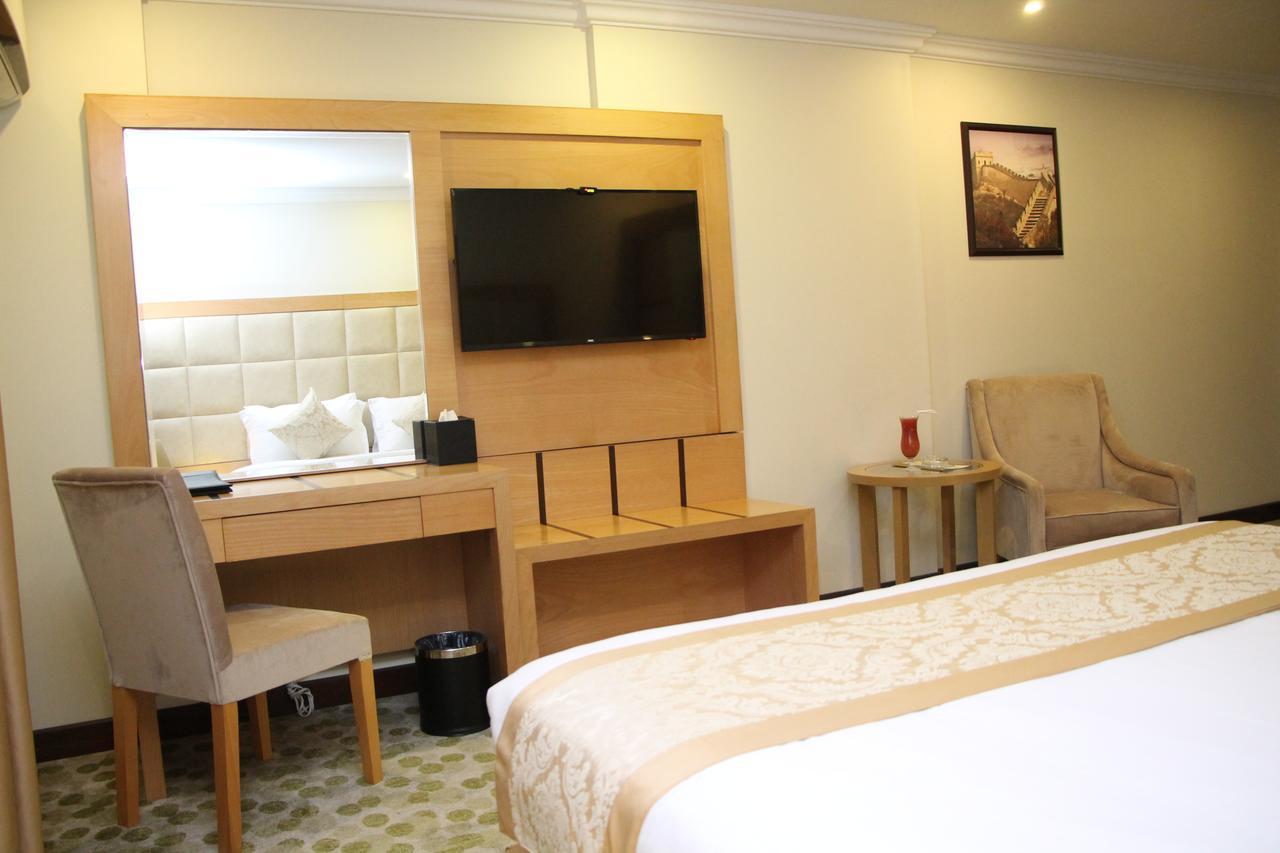 อัล มูฮัยดบ์ เรสซิเดนซ์ อัล จูบัยล์ Hotel Jubail ภายนอก รูปภาพ