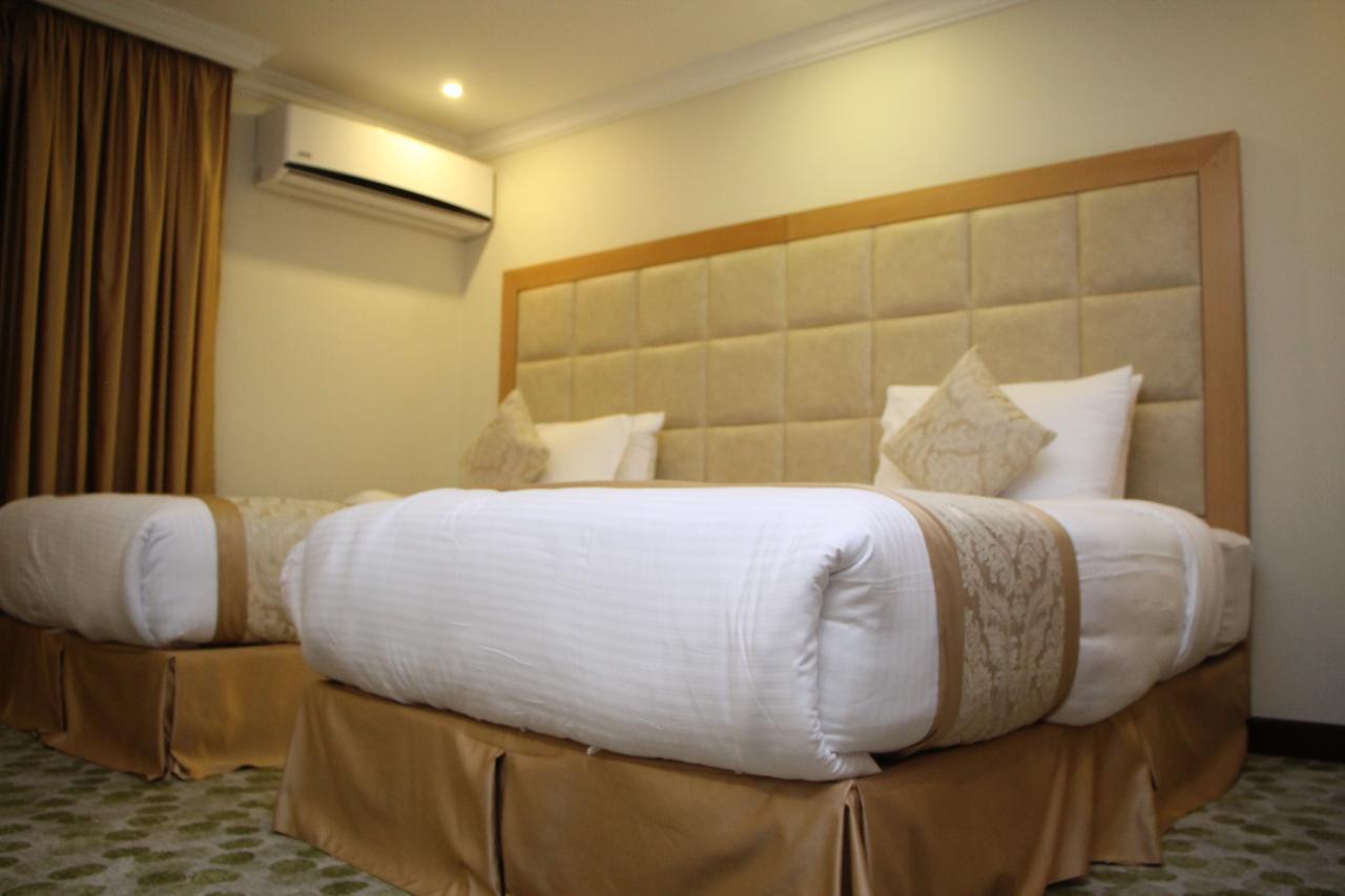 อัล มูฮัยดบ์ เรสซิเดนซ์ อัล จูบัยล์ Hotel Jubail ภายนอก รูปภาพ