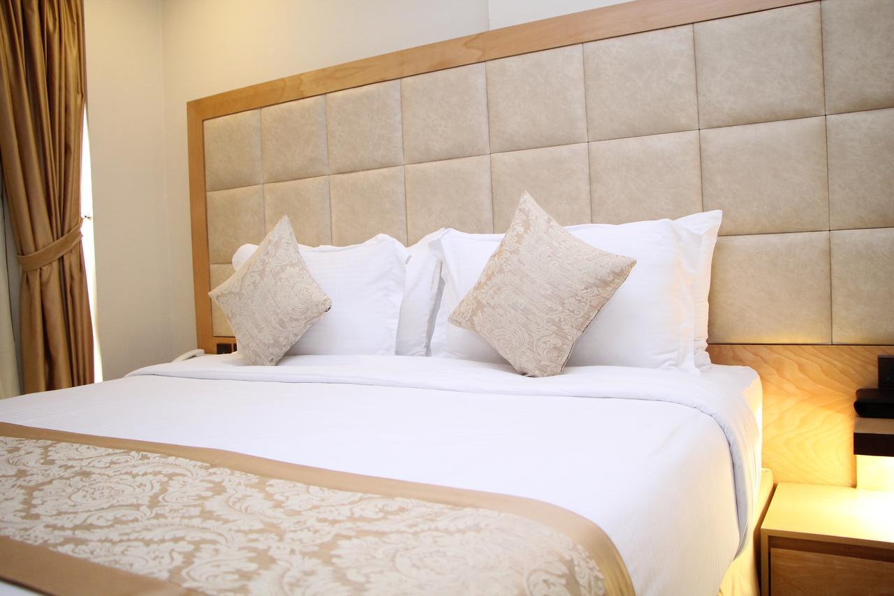 อัล มูฮัยดบ์ เรสซิเดนซ์ อัล จูบัยล์ Hotel Jubail ภายนอก รูปภาพ