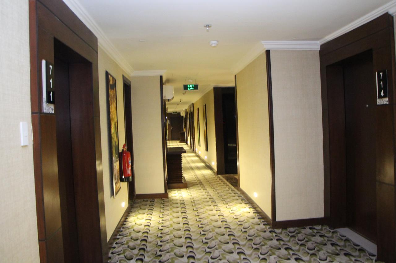 อัล มูฮัยดบ์ เรสซิเดนซ์ อัล จูบัยล์ Hotel Jubail ภายนอก รูปภาพ