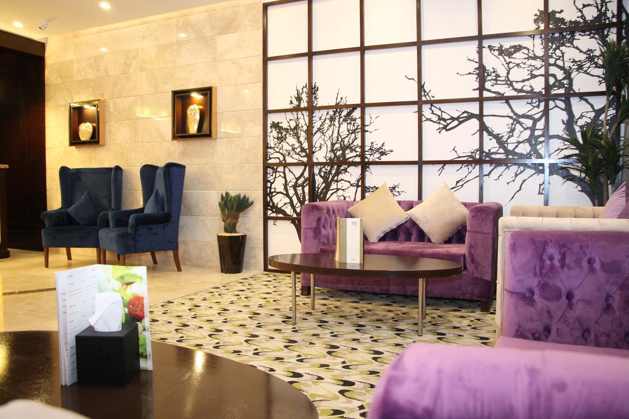 อัล มูฮัยดบ์ เรสซิเดนซ์ อัล จูบัยล์ Hotel Jubail ภายนอก รูปภาพ