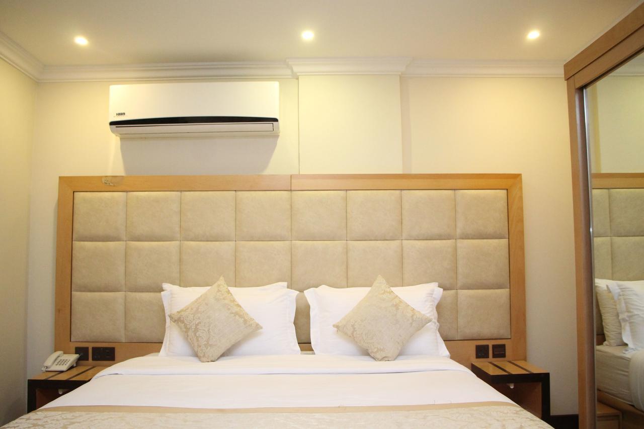 อัล มูฮัยดบ์ เรสซิเดนซ์ อัล จูบัยล์ Hotel Jubail ภายนอก รูปภาพ